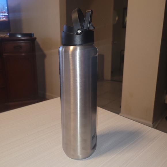 Nike RechargeStainless Steel Straw Bottle (24 oz) - Picture 4 of 9